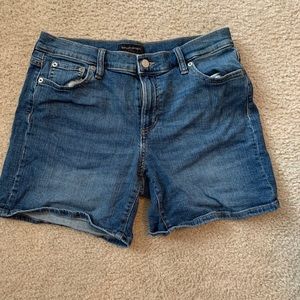 Banana republic jean short EUC 5” inseam size 27 4